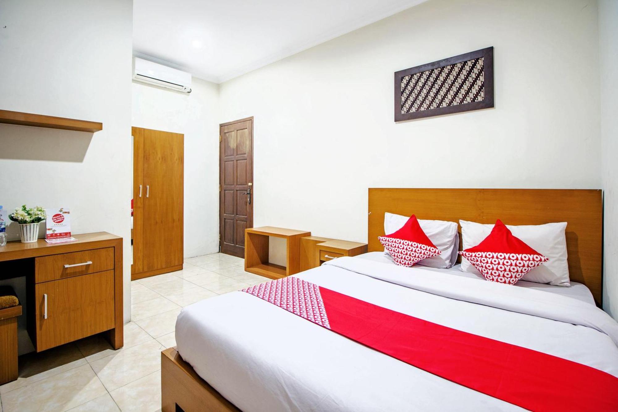 Super Oyo 250 De'Gadri Ndalem Hotel Jarakan Bagian luar foto
