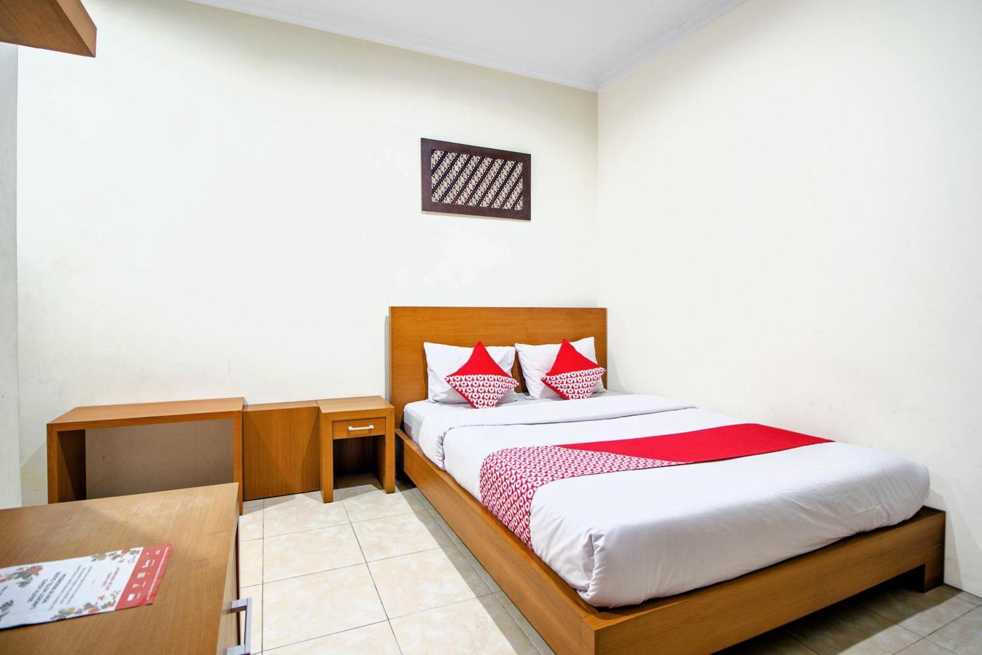 Super Oyo 250 De'Gadri Ndalem Hotel Jarakan Bagian luar foto