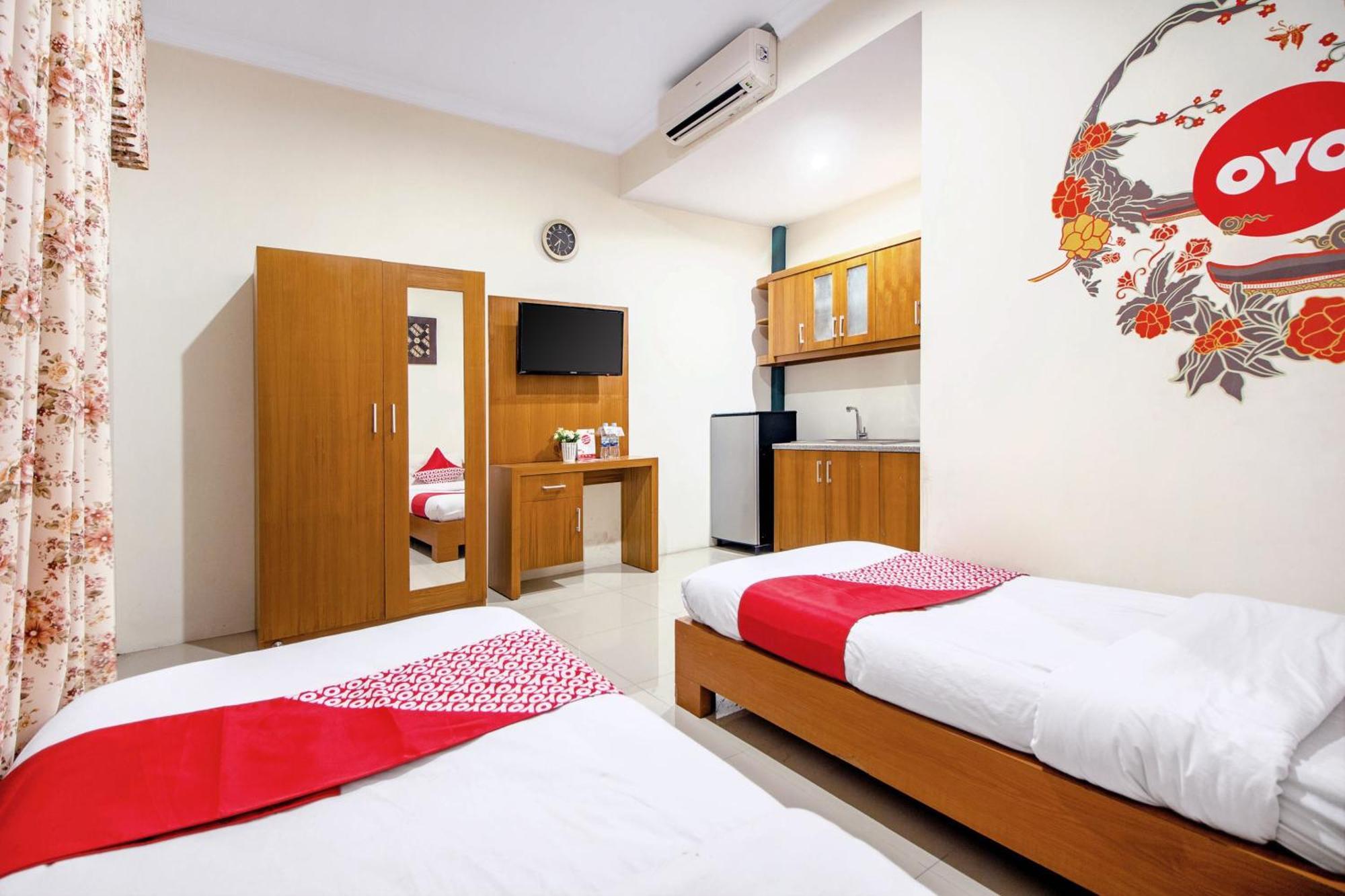Super Oyo 250 De'Gadri Ndalem Hotel Jarakan Bagian luar foto